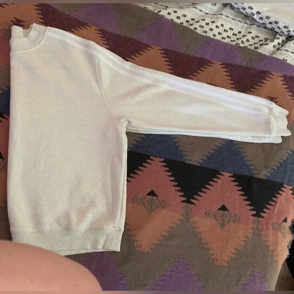 NWOT ADIDAS SPORTSWEAR ESSENTIALS 3-STRIPES HALF-NECK FLEECE SWEATSHIRT - L - Picture 4 of 16